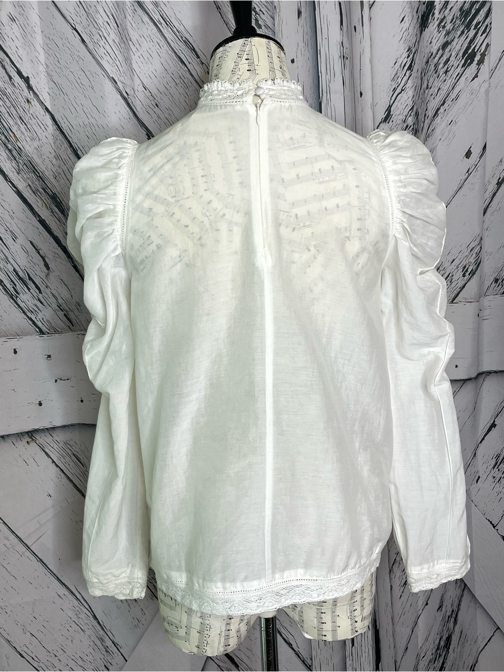 Farm Rio Off White Victorian Inset Lace Blouse Long Puffed Sleeved Size M - Picture 2 of 10